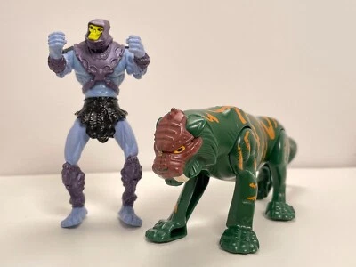 Figuras de gato de batalla y esqueleto de McDonald’s Masters of the Universe 2003 Foto 1 de 4