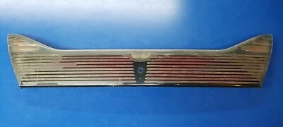 Panel reflector maletero central trasero Pontiac Bonneville 2000-2005 OEM. 16524935 Foto 1 de 4