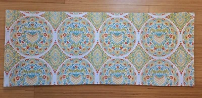 Cynthia Rowley Algodón Corredor de Mesa Multicolor Boho Floral Medallón 72 x 14 Usado en Excelente Condición  Foto 1 de 4