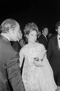 Barbra Streisand 4x6 photo   - Picture 1 of 1