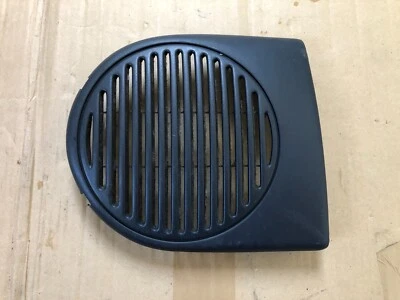 Renault Clio 2001-2008 MK2 Door Speaker Cover Right Driver 8200083862 8200083868 - Image 1 of 3