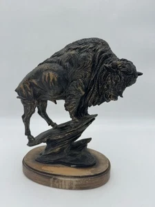 Bronze Plated Resin Majestic Buffalo Climbing Rocky Slope 12½" On Wood Base - Picture 1 of 10