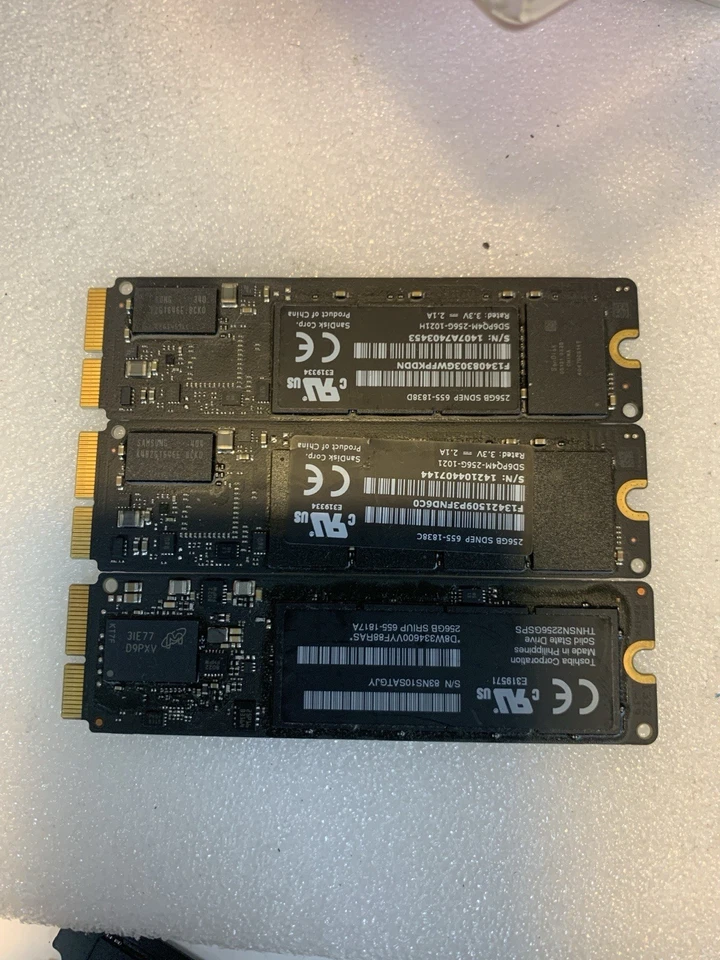 3× 256GB Apple PCIe SSD Blade MacBook Pro Retina 2013-2015 / Air 2013-2017 - Image 1 of 1
