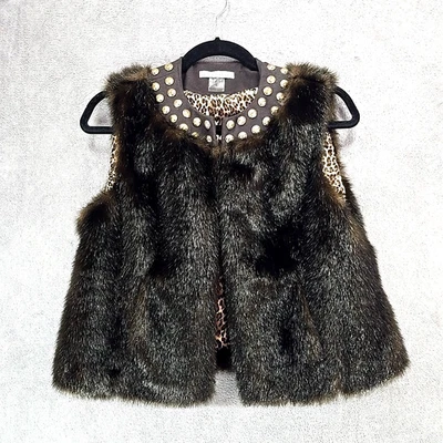 PETER NYGARD Soft Faux Fur Brown Sleeveless Vest Women's Size Petites Small - Image 1 of 4