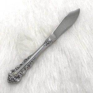 Oneida MICHELANGELO Stainless Master Butter Knife Spreader Replacement Flatware - Picture 1 of 3