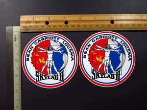 NASA Skylab II Raumstation (2) Aufkleber 1973 Bean Harriott Lousma Vintage - Bild 1 von 2