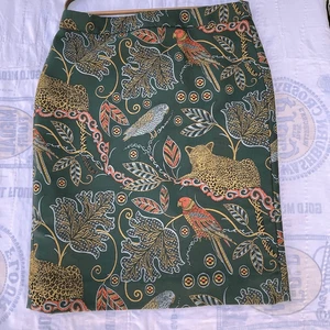 J. Pájaro Leopardo Selva Verde Adornado Crew Floral No. Falda lápiz forrada 2 talla 8 - Imagen 1 de 10