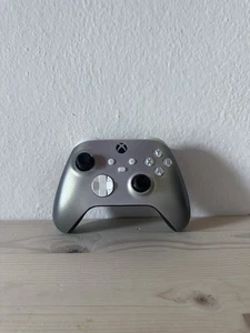 Controller Xbox Wireless – Edizione Silver (Argento) - Imagen 1 de 6