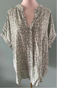 Women's SHEIN Floral Blouse 4XL Green - Picture 1 of 6