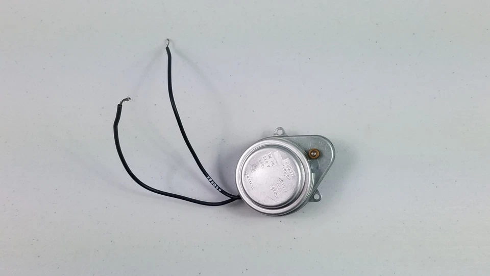 Paragon Electric Motor E25571 Type HP 120 Volt 15 RPM LR14686