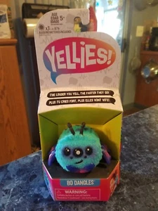Yellies BO DANGLES Blue Voice-Activated Spider Pet  - Picture 1 of 2