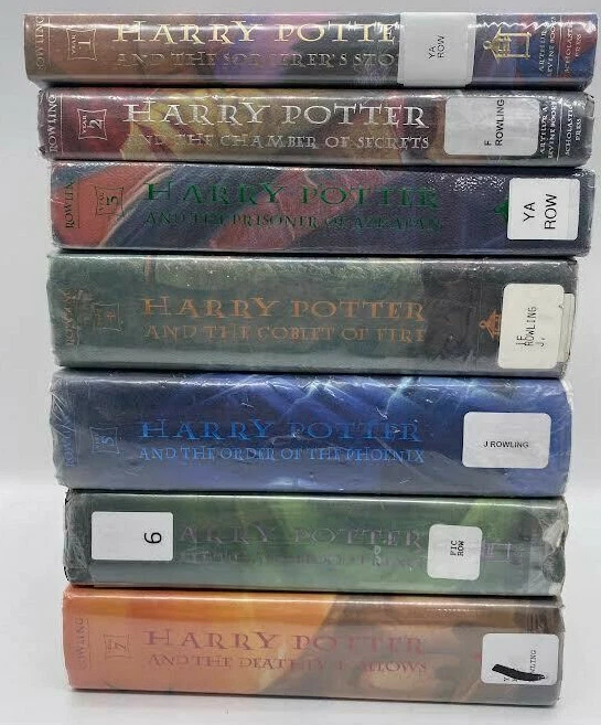 Harry Potter Hardcover Set First Edition 1-7 Set J.K. Rowling 1998 Used Library. Foto 1 de 4