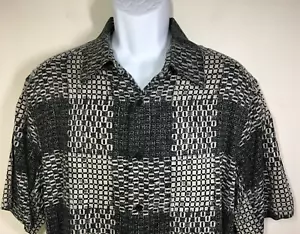 Claiborne Camicia Uomo XL Bottoni Manica Corta Nero Crema Geo Rayon Petto49" - Foto 1 di 9