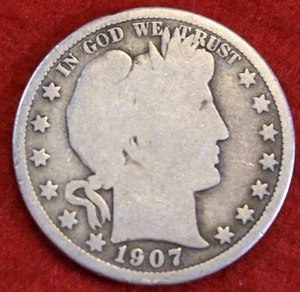 Medio dólar barbero 1907-D 90 % moneda de plata circulada BH520 - Imagen 1 de 2