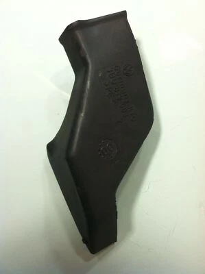 1998-2005 Volkswagen Passat OEM Left Instrument Panel Air Duct 3B0819503 - Image 1 of 4