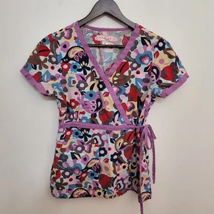 Koi Kathy Peterson Scrub Top Small Purple Pink Birds Short Sleeve V Neck Pocket - Picture 1 of 7