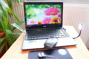 Acer 3820 l 13 Zoll HD l Windows 10 PRO 64 I Radeon CORE i3 l 500GB l XL EXTRAS - Imagen 1 de 11