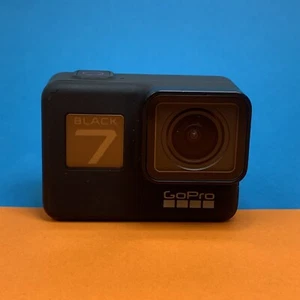 GoPro Hero 7 Black 4K Action Camera - Free UK P&P - WARRANTY - Picture 1 of 8