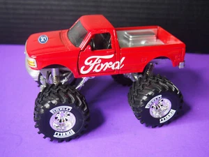 1/32 NEW-RAY FORD F-150 (Big Foot) MONSTER TRUCK MACHINE Red - Picture 1 of 7