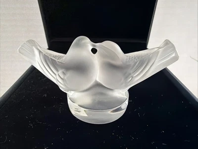 Lalique Cristal Esmerilado Dos Pájaros del Amor Duex Colombes Palomas Escultura Firmado Regalo Foto 1 de 4