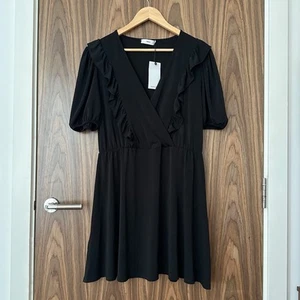 Mango Black Ruffle Frill Wrap V Neck Jersey Short Sleeve Mini Dress Large NEW - Picture 1 of 6