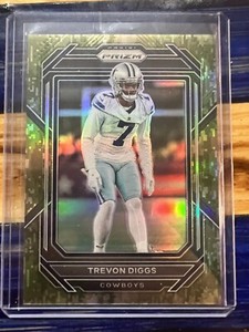 2022 Panini Prizm Forest Camo Prizm /15 Trevon Diggs #83