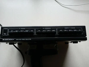Radio Shack Archer Amplified Video Selector - Model 15-2100 - Picture 1 of 3