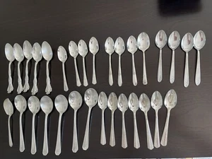 variedades de 31 bonitas cucharas de plata plateada o acero inoxidable para cena o sopa - Imagen 1 de 6