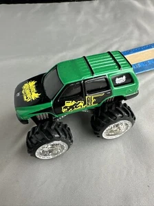 Diecast-Maisto Dirt Demons Monster Trucks Dodge Durango Bin36 - Picture 1 of 7