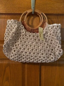 Collection 18 Beige Circular Stitched Lined Purse Handbag w/ Wooden Handles - Picture 1 of 7
