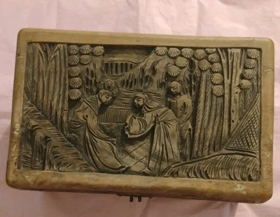 Antiguo cofre chino de madera tallada a mano George Zee Foto 1 de 4