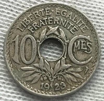 Francia / 10 Céntimos / 1923 (Poissy) / KM#866a / Moneda Mundial / (03-0933) Foto 1 de 2