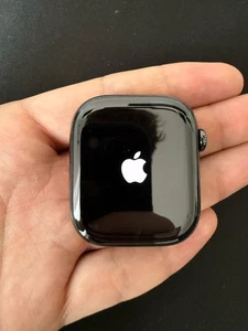 Apple Watch Series 10 GPS + Cellular 46mm Titanium - - Foto 1 di 13