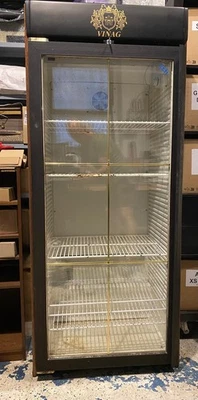 Vetrina frigo vini bibite - Immagine 1 di 3