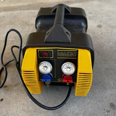 Máquina de recuperación de refrigerante doble Appion G5 herramienta de climatización usada Foto 1 de 4