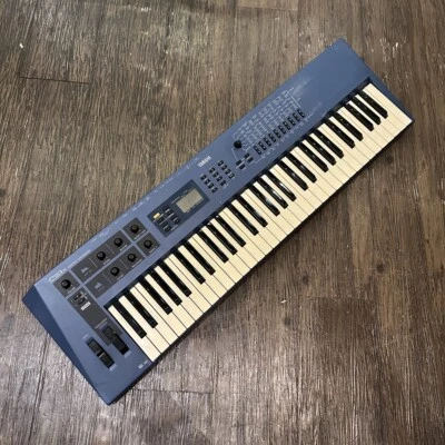 Yamaha CS1X Synthesizer Lowest Price Sold out Items From JAPAN Used item - Image 1 of 4