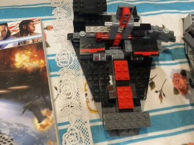 LEGO Star Wars First Order Star Destroyer™ 75190 Cockpit And Medical Area Parts - Image 1 of 4