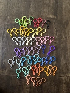 Kunststoff Schlüsselanhänger Karabiner kugelförmig Menge 59 bunte Teile zum Basteln - Bild 1 von 7