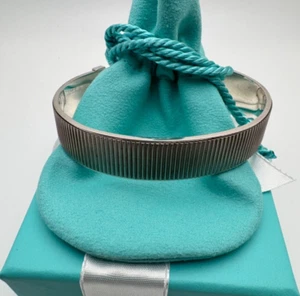 Bracciale Tiffany & Co in titanio con bordo moneta grigio e argento sterling 925 - Foto 1 di 13