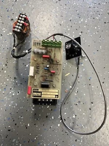 PAYNE ENGINEERING 18D-2-20 / 18D220 101122 #19H23RM - Picture 1 of 7