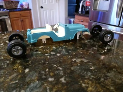 Винтажные игрушки HUBLEY JEEP Aqua синие и белые на запчасти только поврежденные #1710 - Изображение 1 из 4