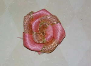 Gold Pfirsich ROSE Blume 4cm zum Aufkleben Aufnähen Applikation Motiv Patch Borte - Bild 1 von 1