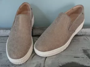 Soul Naturalizer Sneakers Women's Size 7 M Tia Slip On Comfort Bronze Metallic - Picture 1 of 7