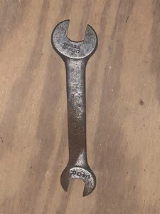 B&S Billings Spencer 1109 USA Open End Wrench Antique 1/4 Nut 3/16 - Picture 1 of 5