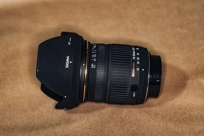 PENTAX FIT SIGMA 18 - 50 mm f2.8 EX DC MACRO - Image 1 of 4