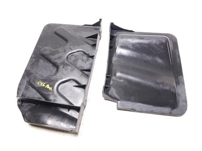 Cubierta protectora contra salpicaduras izquierda y derecha Kia Soul 2014-2019 OEM Foto 1 de 4