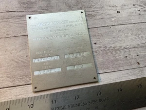 ORIGINAL VINTAGE BOEING 747 AIRCRAFT DATA SPEC NAME PLATE - KLM OPERATED - Imagen 1 de 2