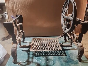 STEAM PUNK White treadle sewing machine base - Picture 1 of 9