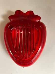 Betterware Strawberry slicer - Picture 1 of 4