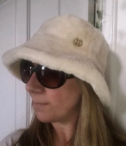Cream Faux Fur Bucket Hat By Elle - Picture 1 of 3
